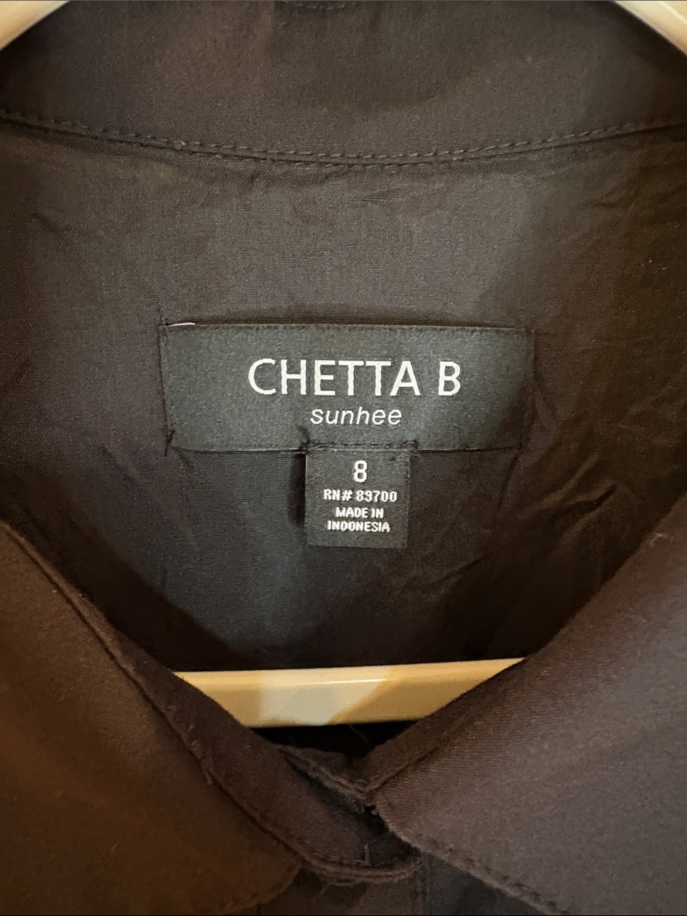 Chetta B Black Sleeveless Fit-and-Flare Midi Dress with Laser-Cut Hem - Picture 2 of 6